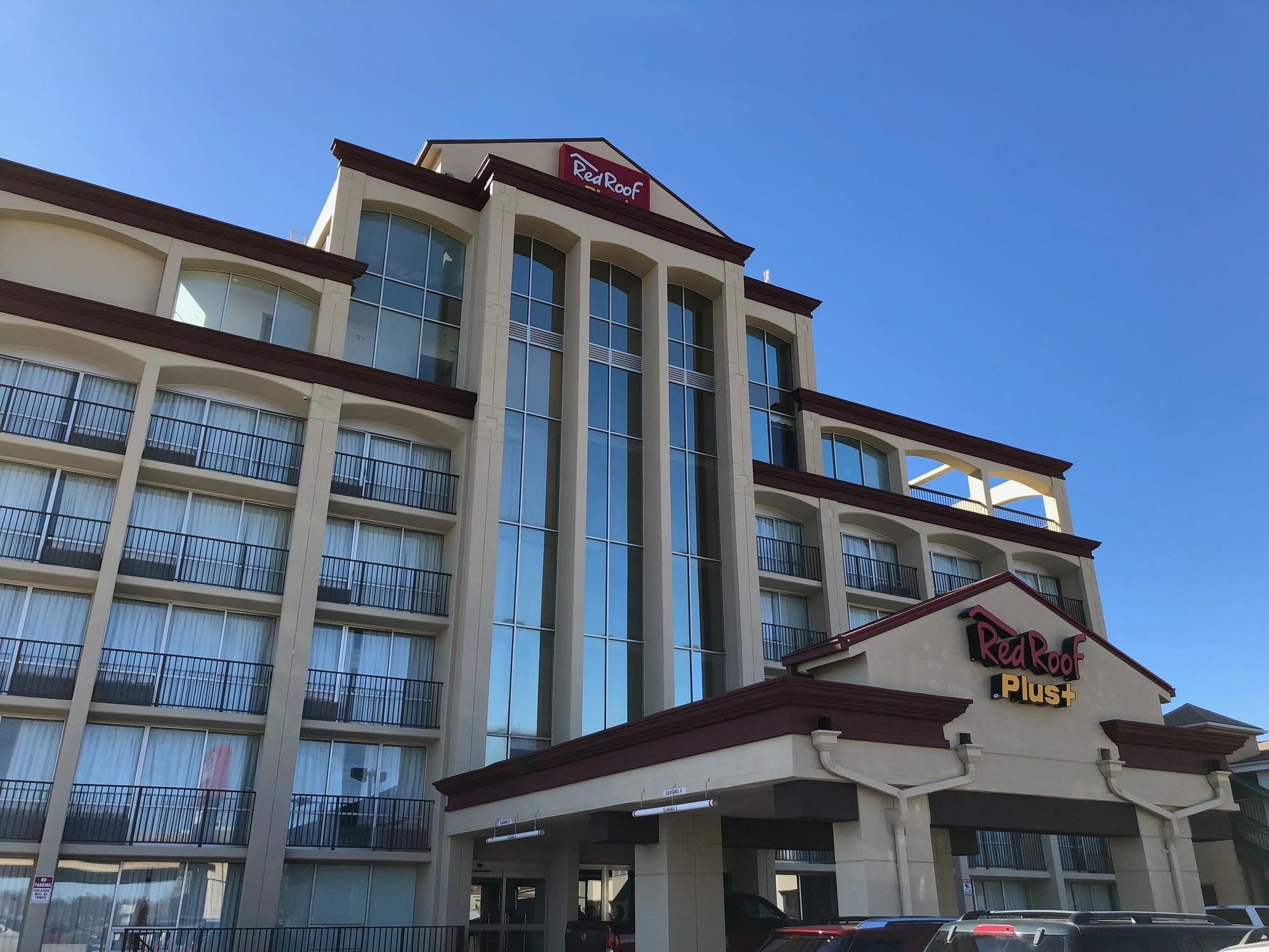 Red Roof Inn Plus+ Wichita East Bagian luar foto